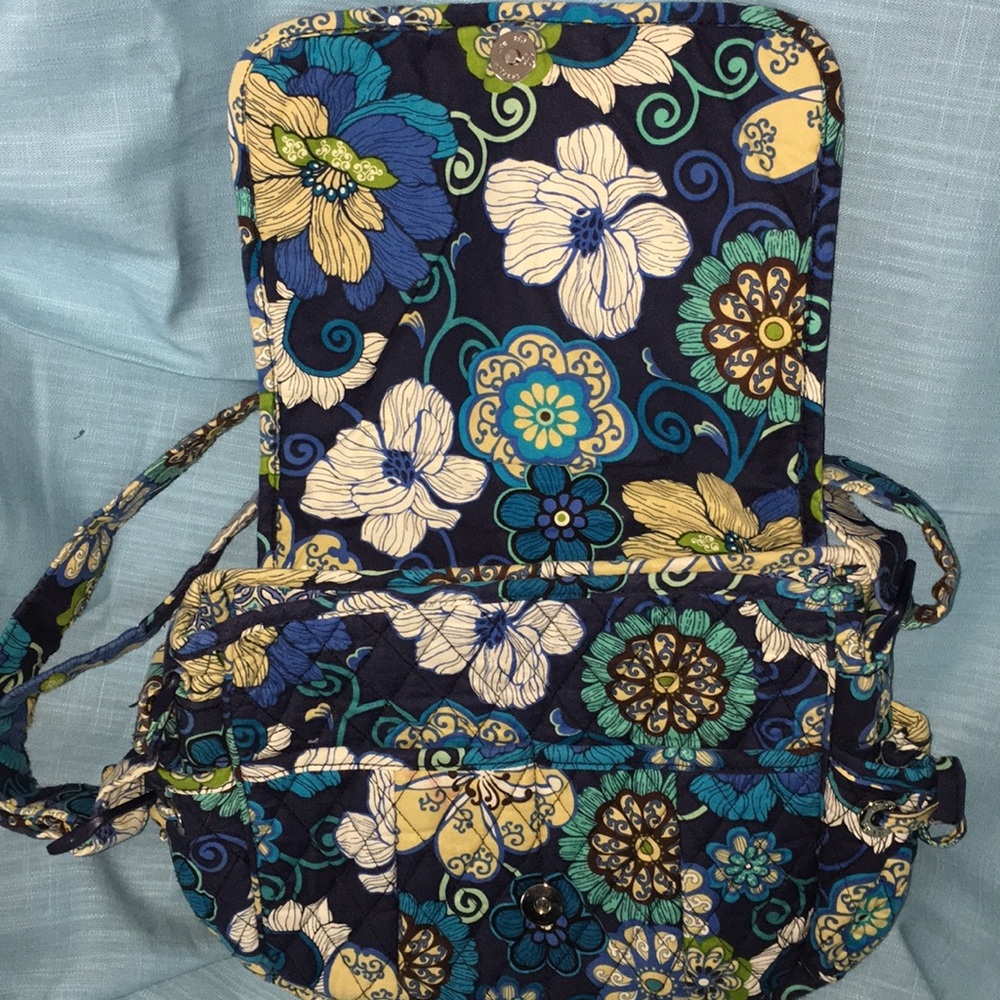 Vera Bradley Crossbody Purse - Picture 2 of 8